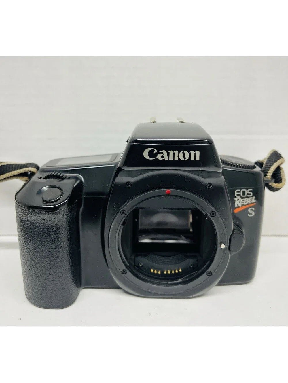 Canon EOS Rebel S SLR 35mm Film Camera No Lens Body Only